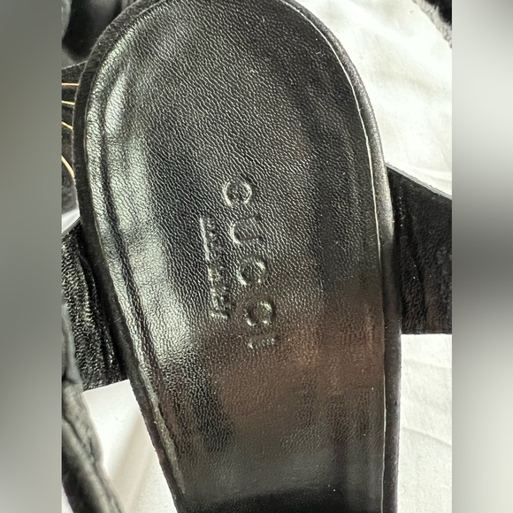 GUCCI Suede Black and Gold Knot Platforms | 7.5 - Picture 11 of 16